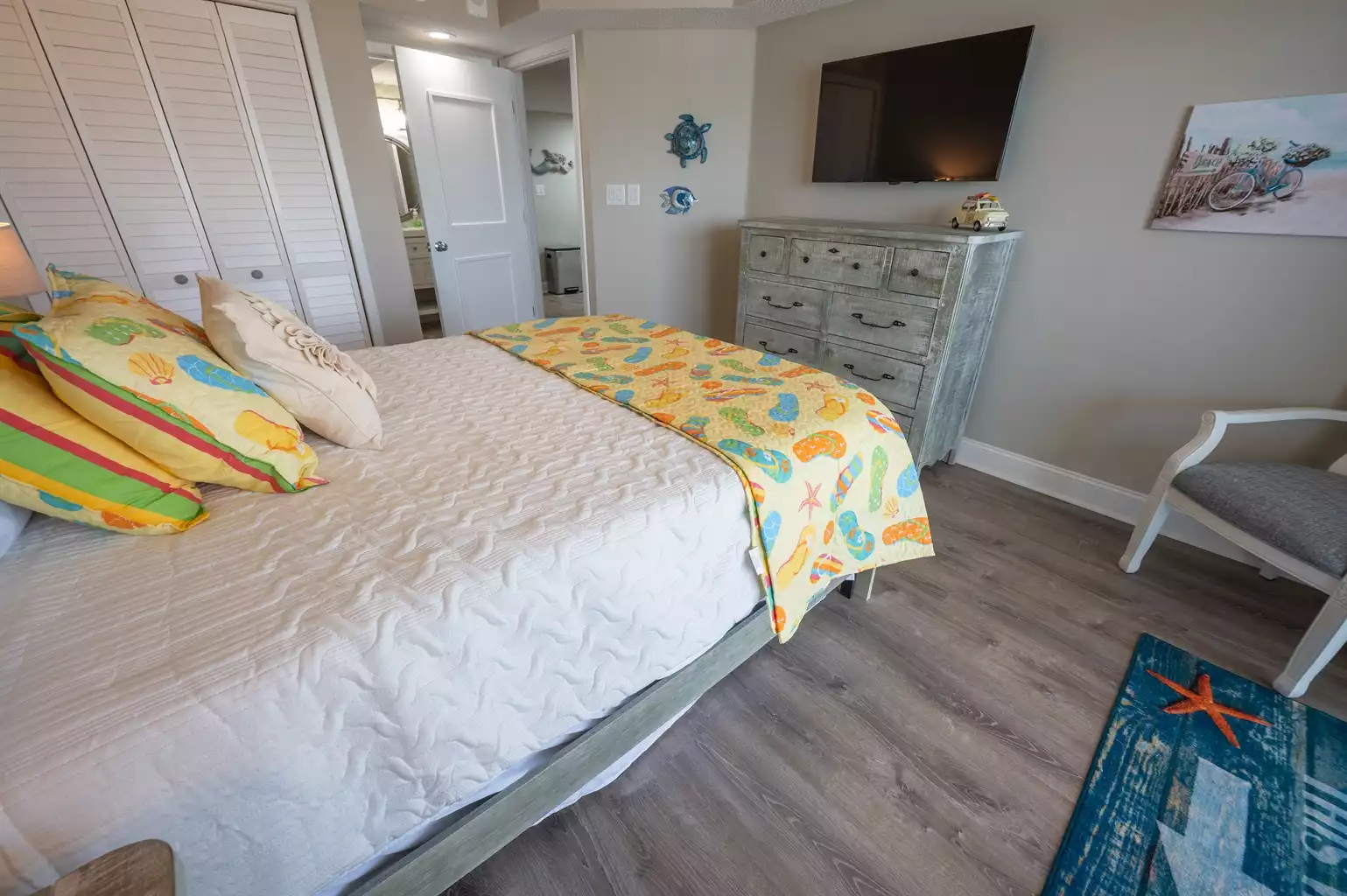 Queen in Main Bedroom - Sand Dunes 1802 - 3 Bedroom - Myrtle Beach