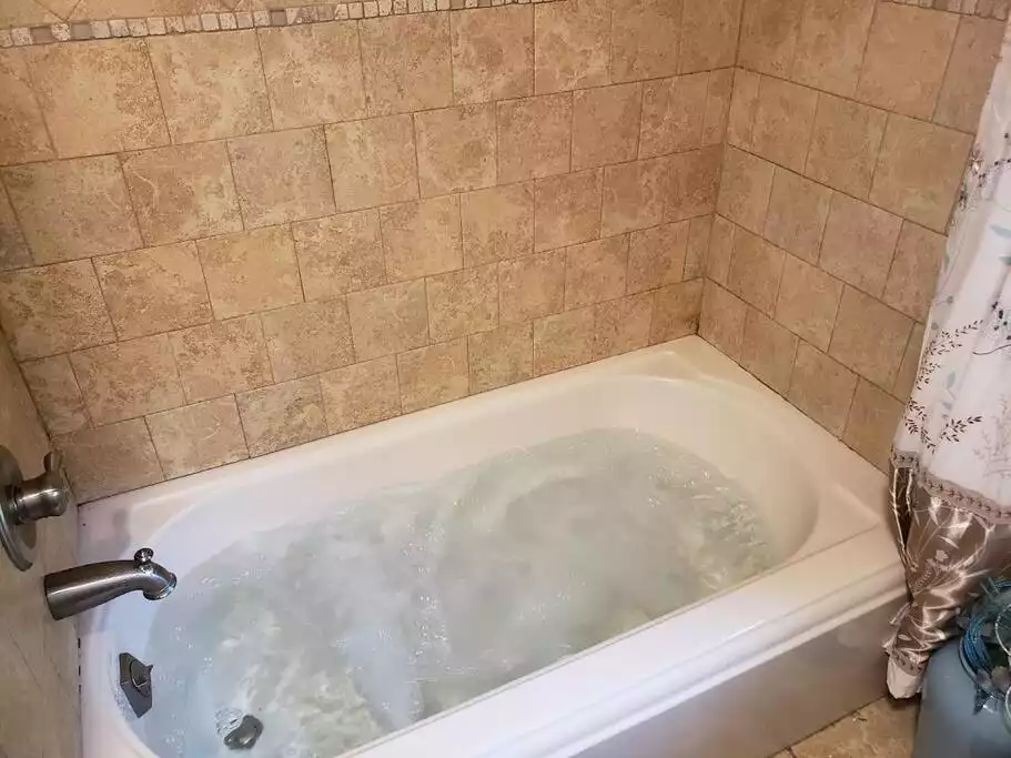 Relax in our indoor jacuzzi - The Catskills Vacation Estate -mansion + 15 acres - Monticello
