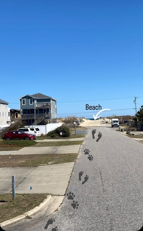 Just a few steps away from the beach! Beach cart with balloon wheels makes it easy!