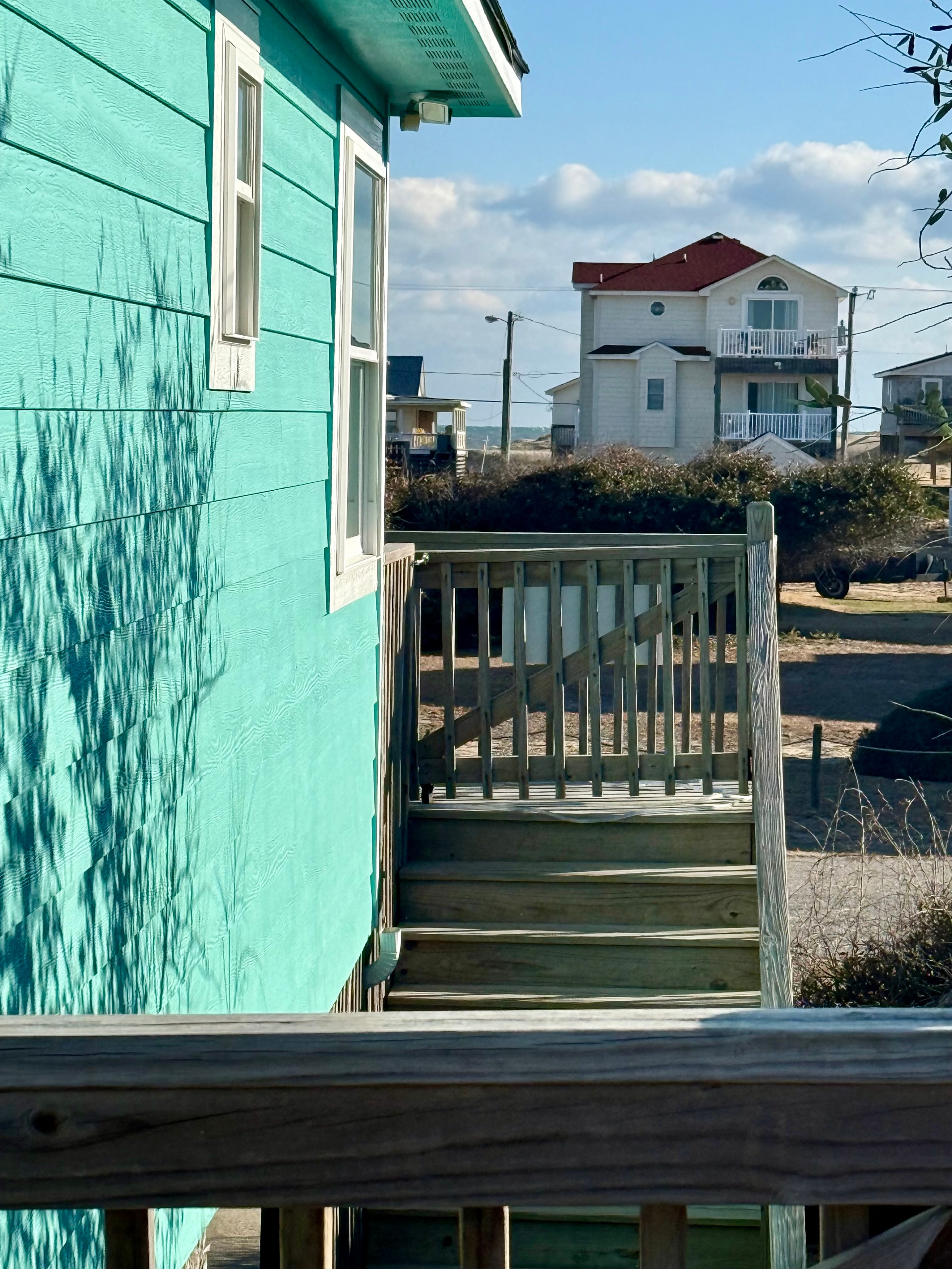 See the Ocean from the back deck stairs!