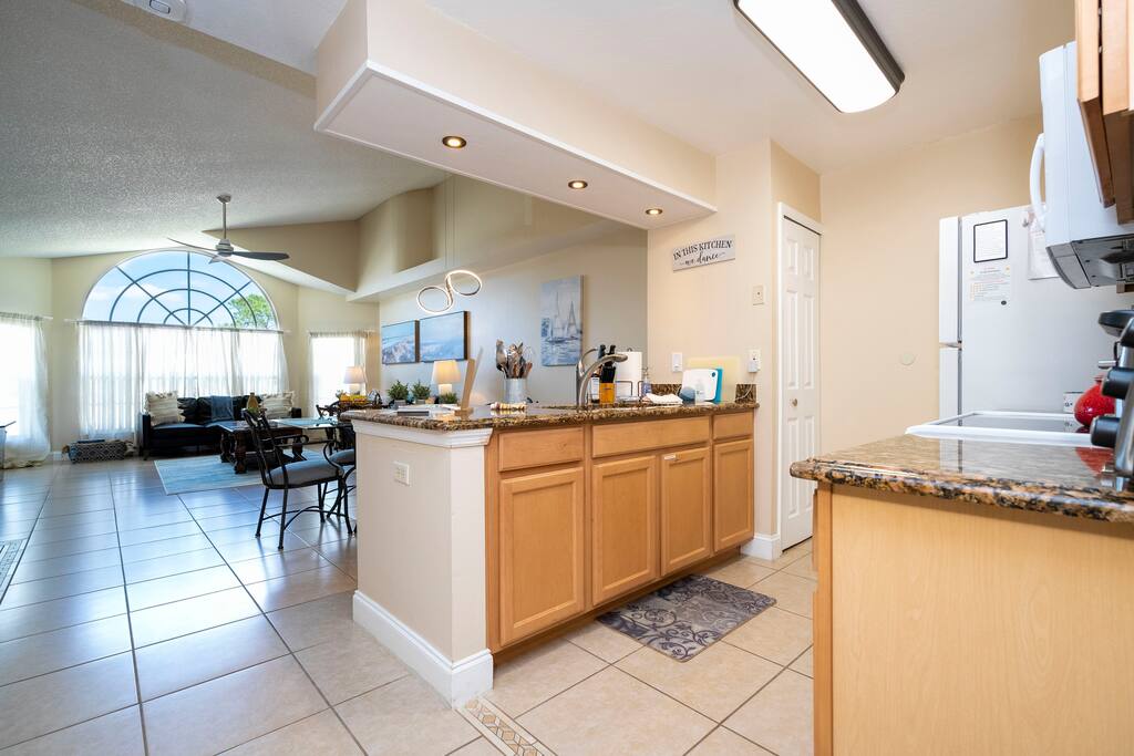 beautiful-spacious-and-cozy-retreat-near-disney/