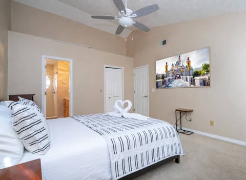 Disney Retreat | Arcade • Pool • Free Parking