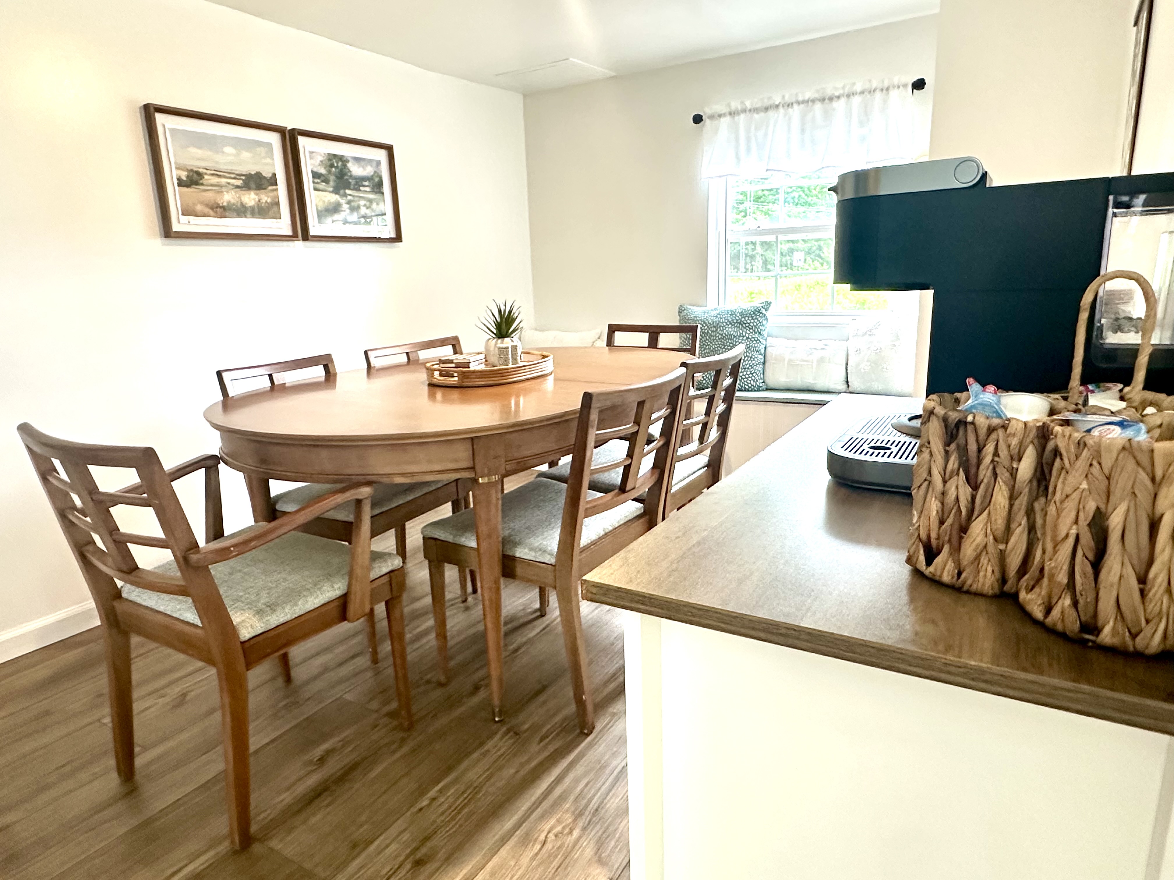 6 Time Award Winning Blue Coat Cottage Sleeps 6