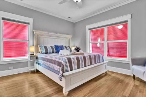 King bedroom
