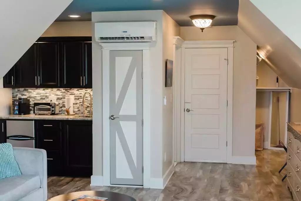 Luxury Suite Close to Hiking, Wineries & Breweries - Crozet Luxury Suite Close to Hiking, Wineries & Breweries - Crozet