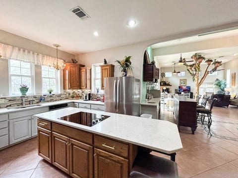 Spacious fully equipped Kitchen and connecting Family/Tree room