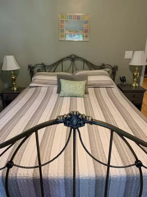 Queen bed