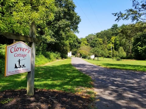 Welcome to Clover's Cottage