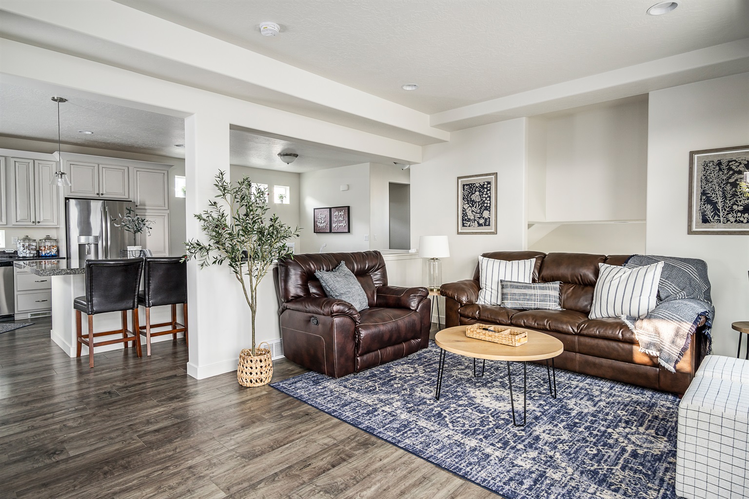 beautiful-4-bedroom-private-home-with-easy-access-to-provo-and-slc/