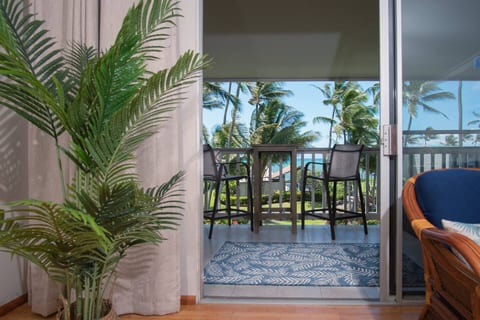 Ocean views from the Lanai