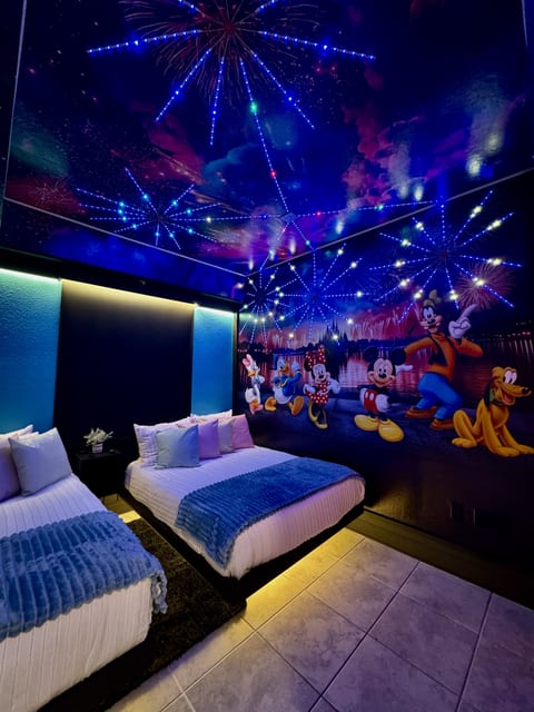 207_ Sparkle Apartment Close to Disney Free Waterpark