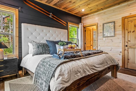 Bright Sky Lodge