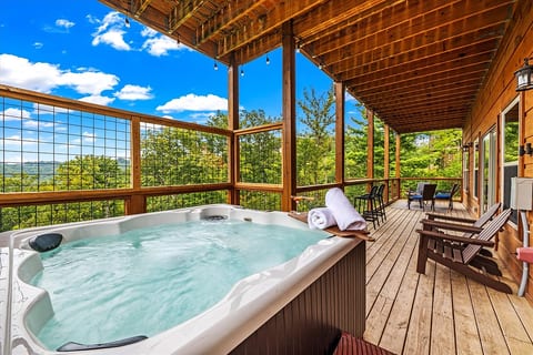 Bright Sky Lodge