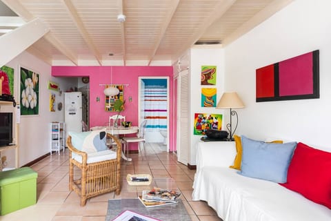 Idyllic Beachfront Condo
