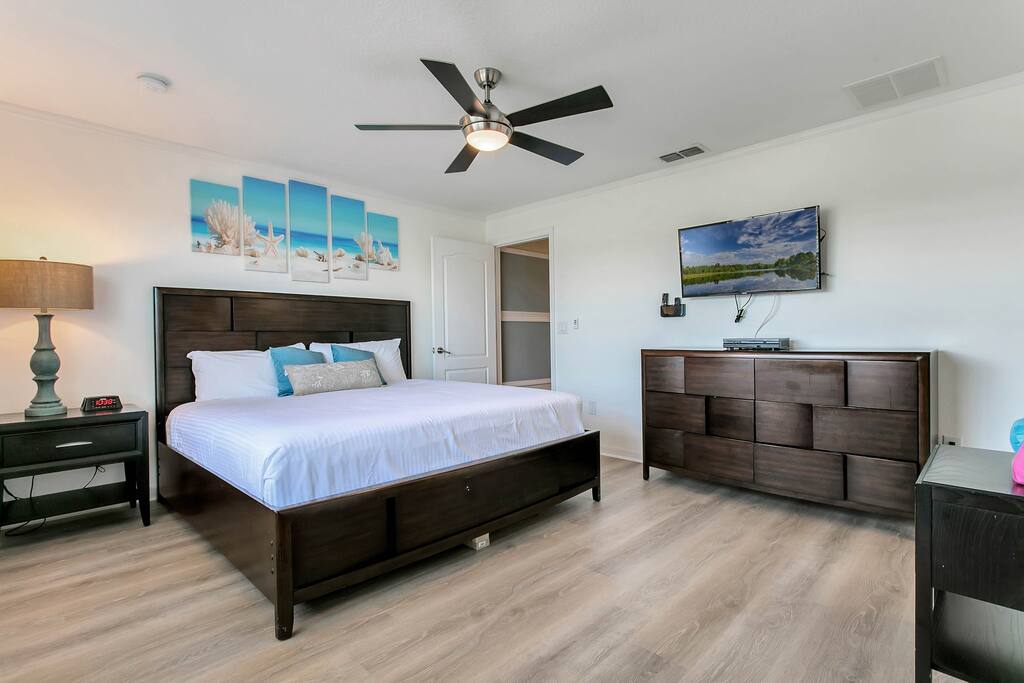 Master bedroom King bed 