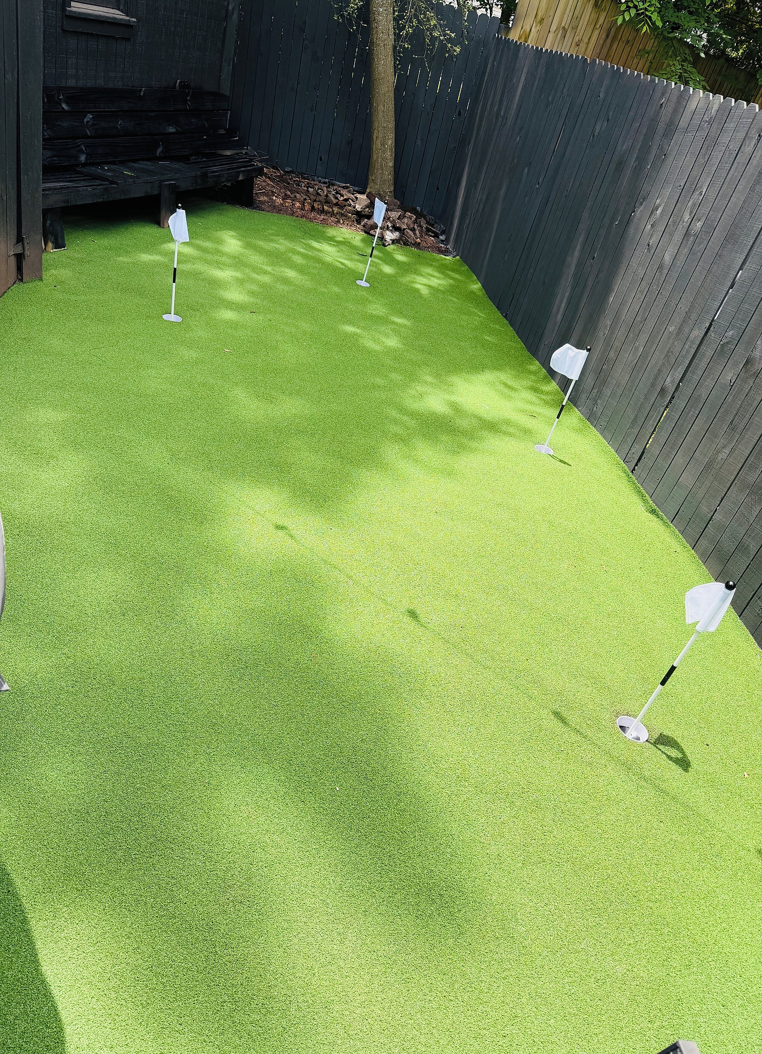 Golf Scandi hot tub - putting green - sleeps 23