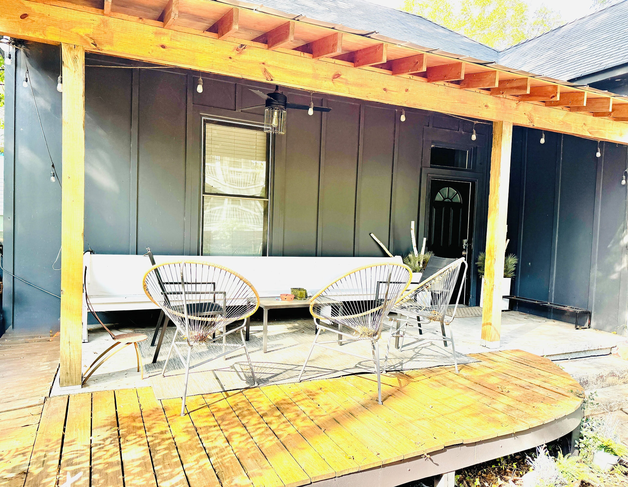 Golf Scandi hot tub - putting green - sleeps 23