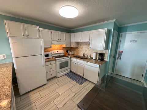Amazing D108 Beachfront OFV