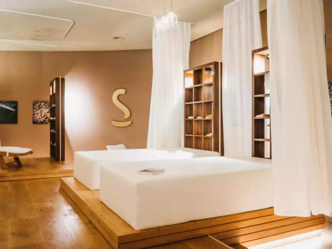 Peaks Place Apartment-Hotel & Spa