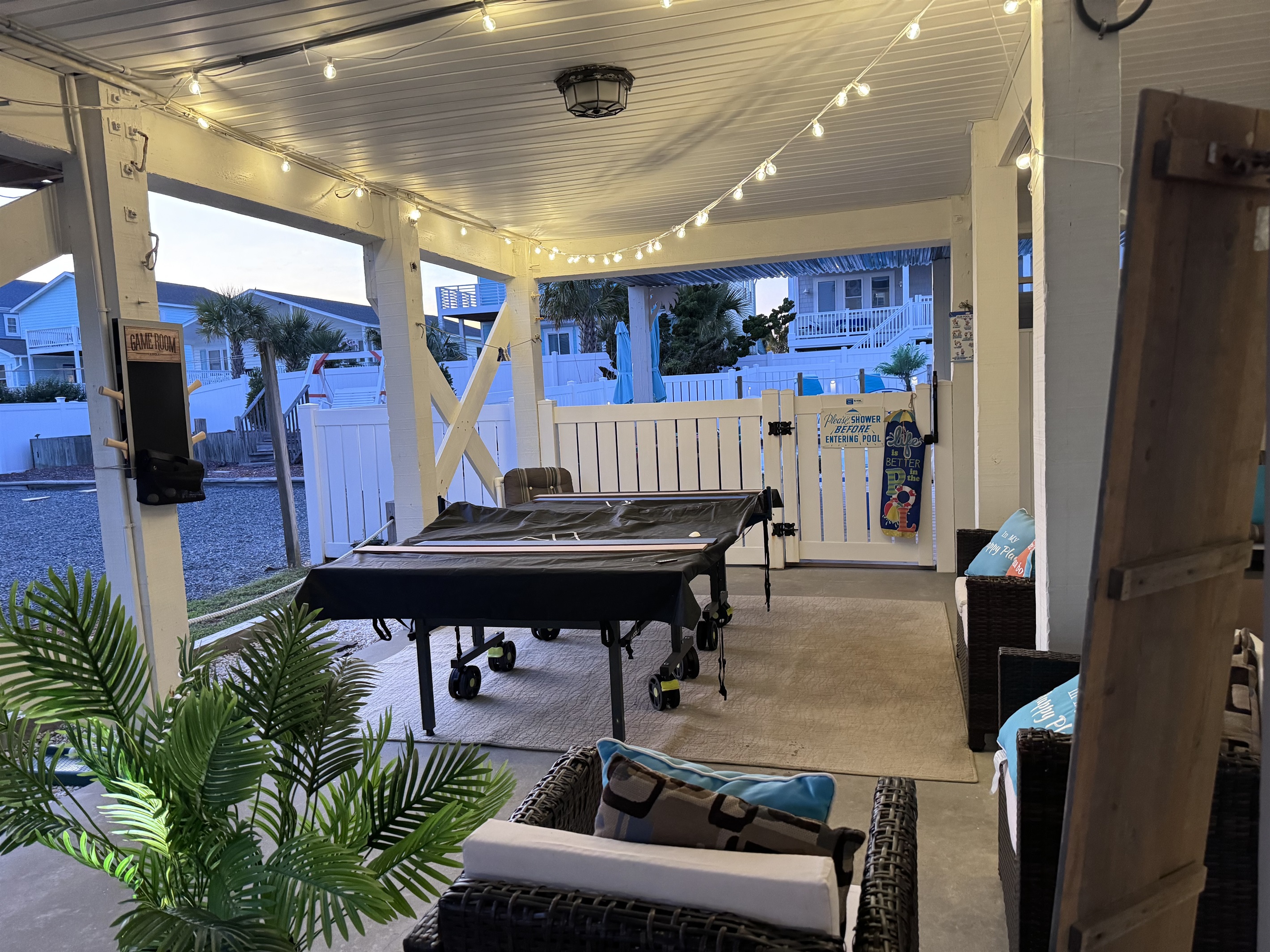 Ping pong table and setting area Ping pong table and setting area - The C's By The Sea - Holden Beach