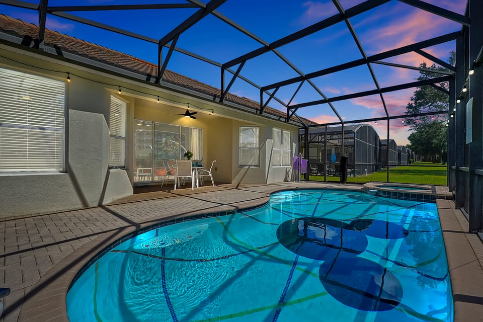 Custom Mickey pool added January 2024