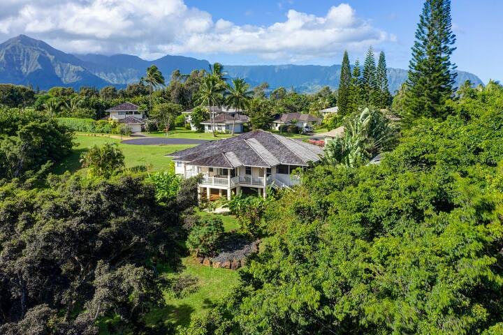 4 Bedroom Princeville at Hanalei Modern Retreat -  - Princeville
