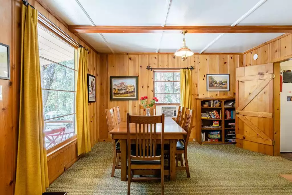 IdyllAway Vintage Cabin | Kid Friendly Cul-de-sac! - Idyllwild-Pine Cove