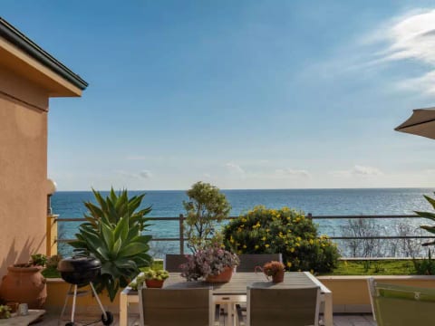 Terrazzo sul Mare