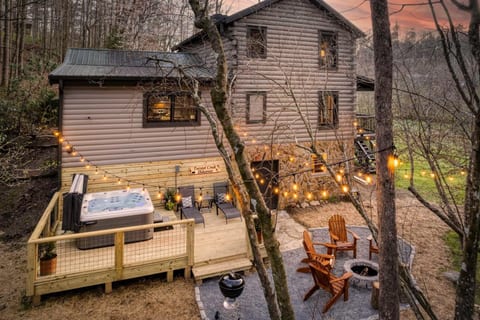 Twisted Creek Hideaway