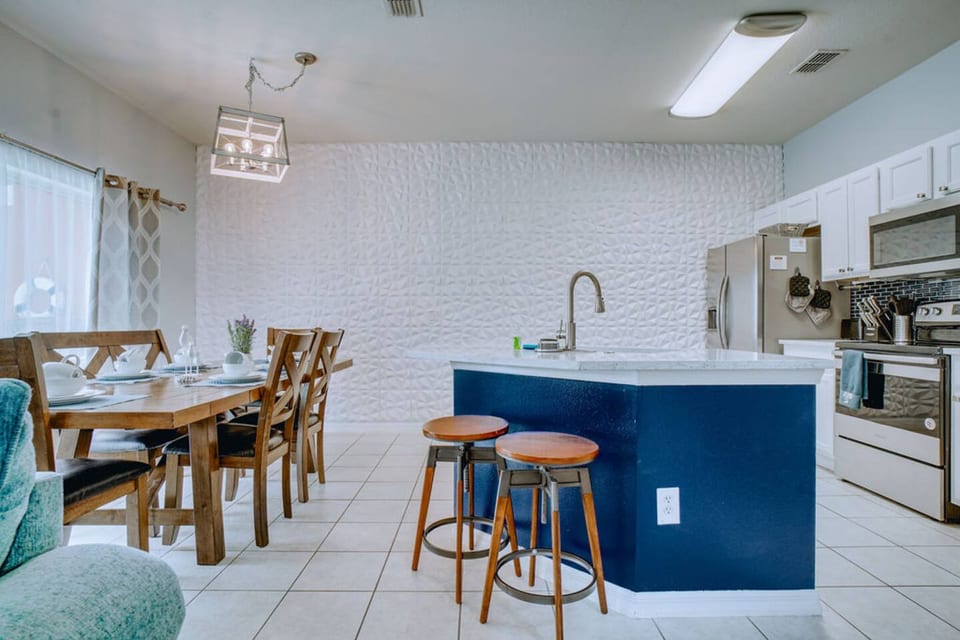 Spacious Kitchen