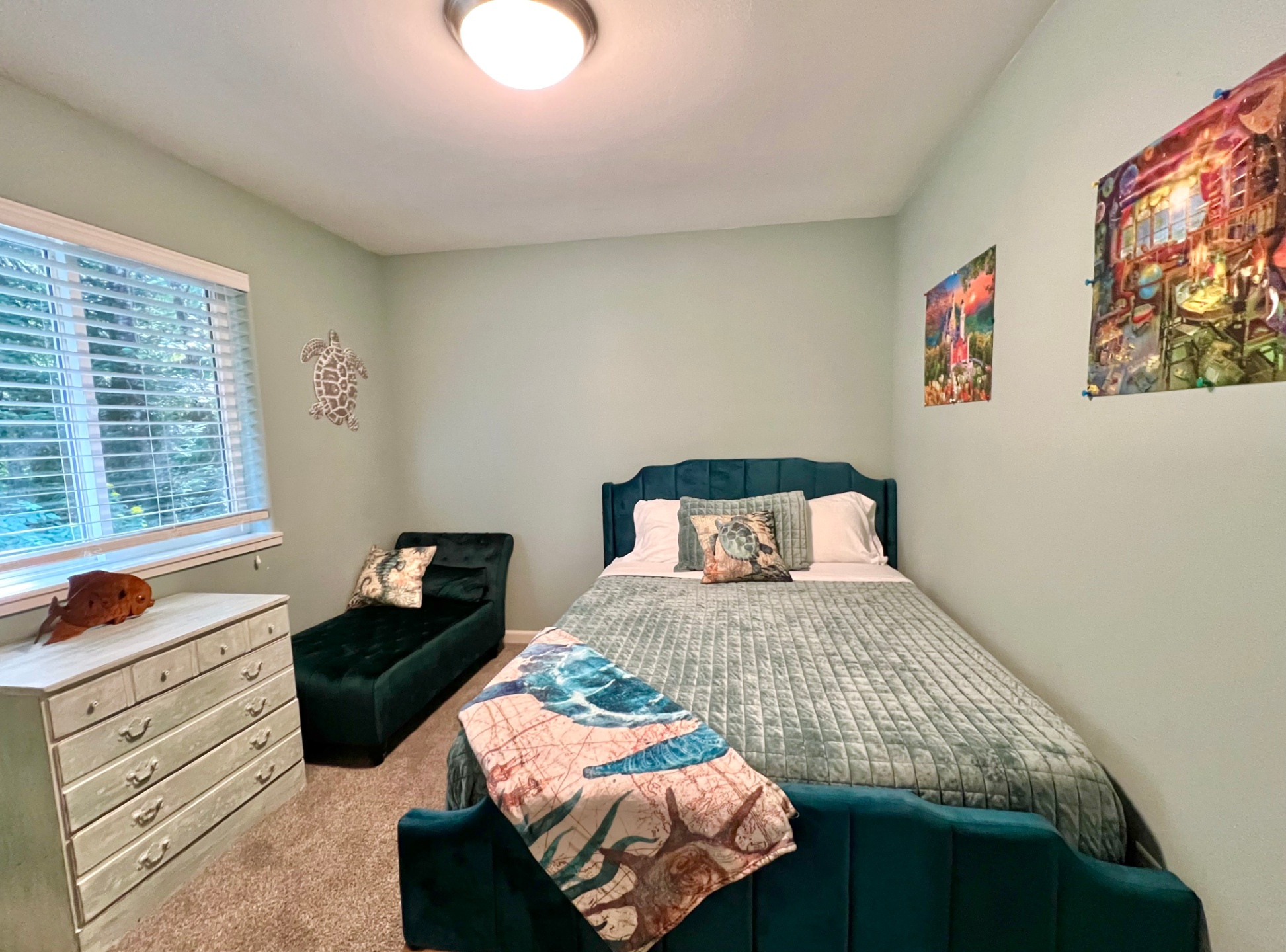 Rockaway Falcon- forest setting, minutes to beach - Rockaway Beach