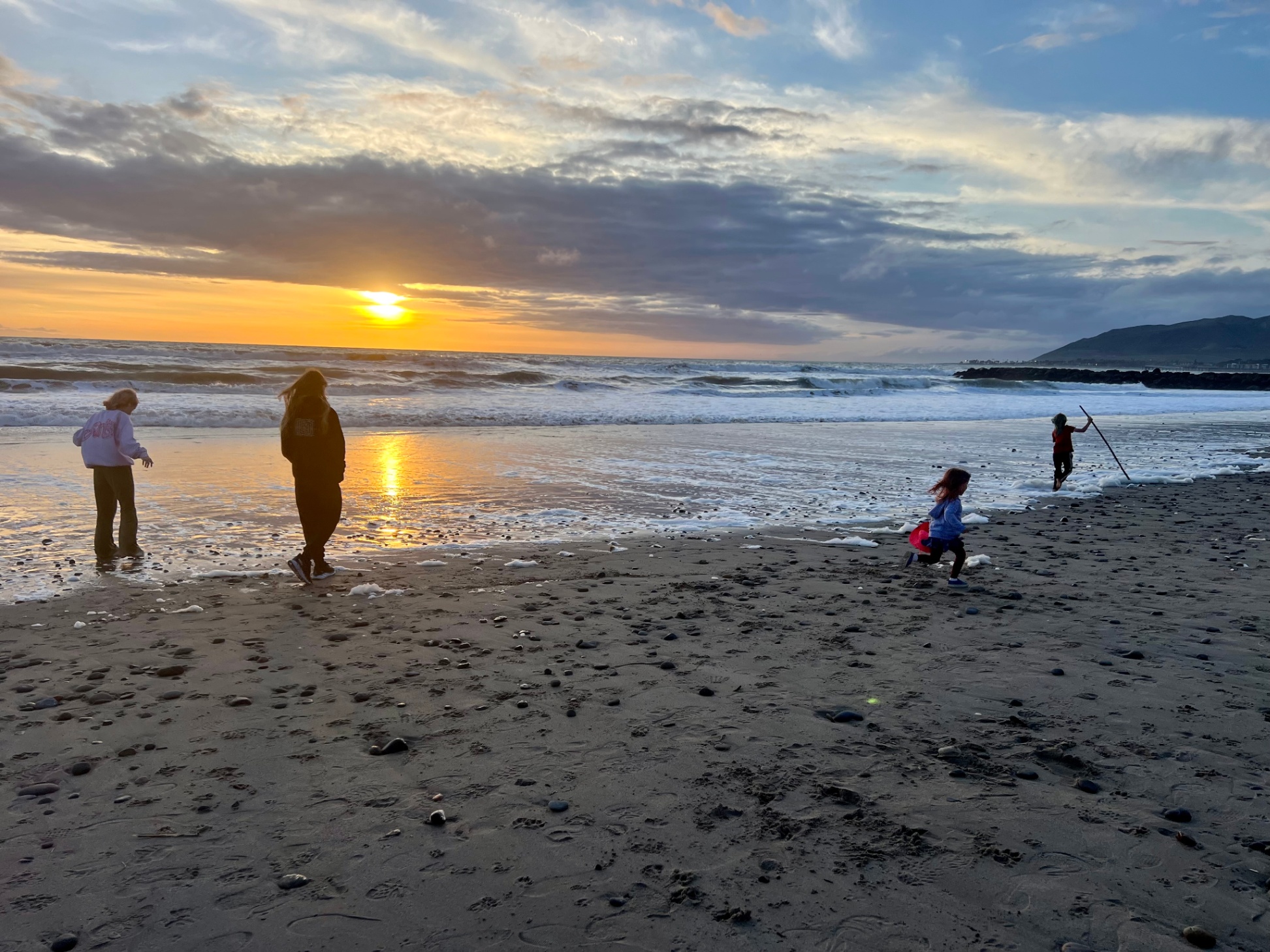 Rockaway Falcon- forest setting, minutes to beach - Rockaway Beach