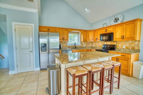 Spacious 5BR Steps to Beach w/ Private Heated Pool