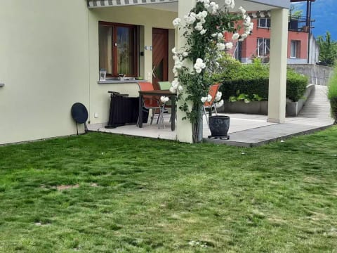 Lakeview La Marea