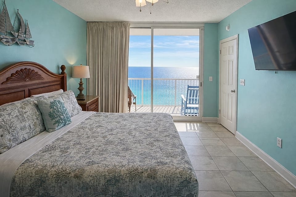 Beautiful beachfront master suite with access to the beachfront balcony and large en-suite master bath. 