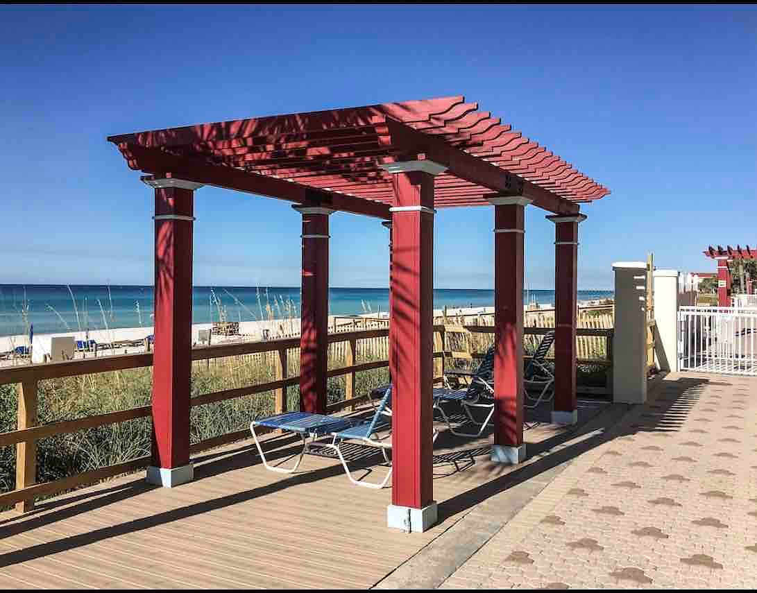 Majestic Beach-relax beachside