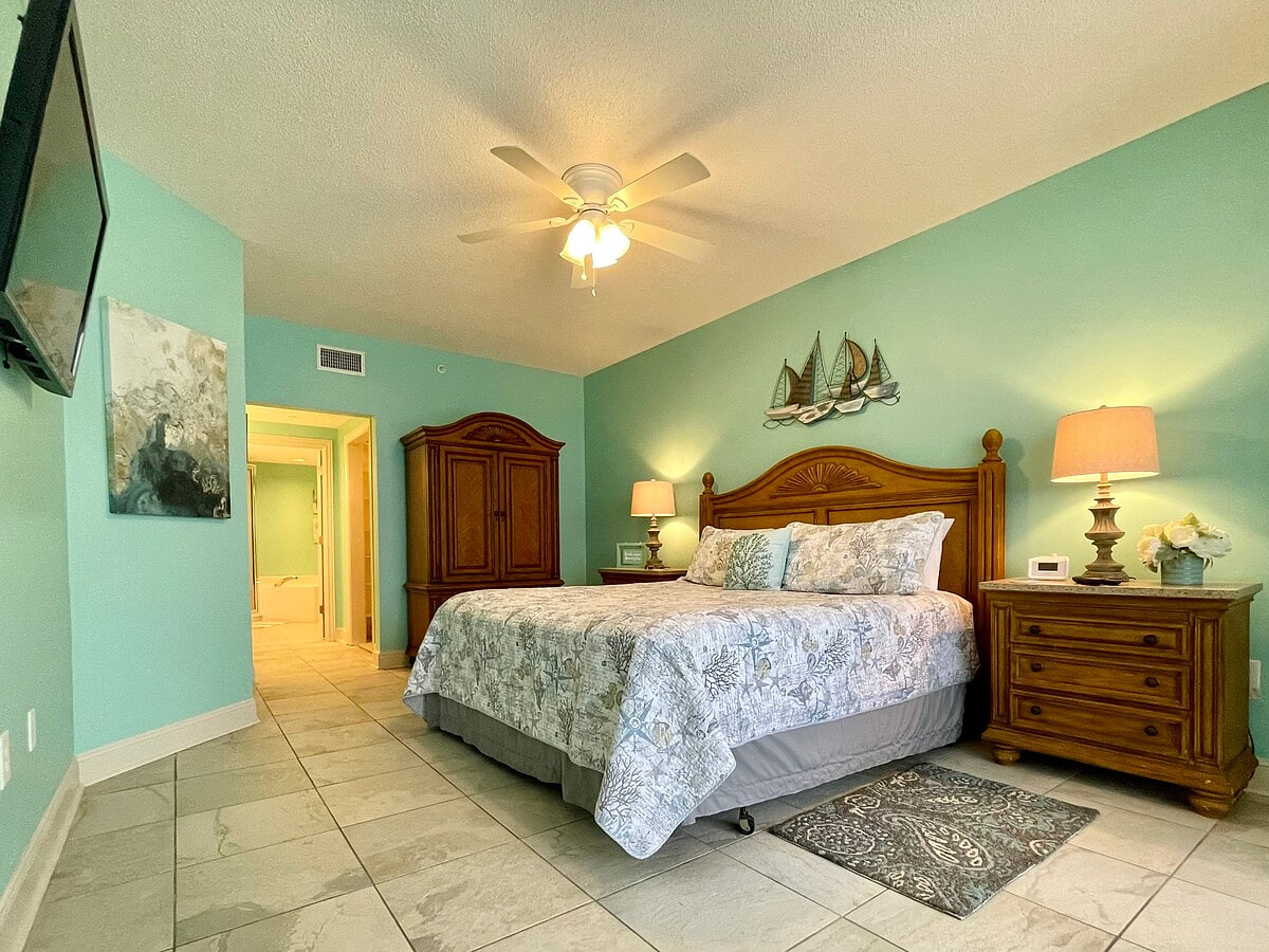 Large master bedroom