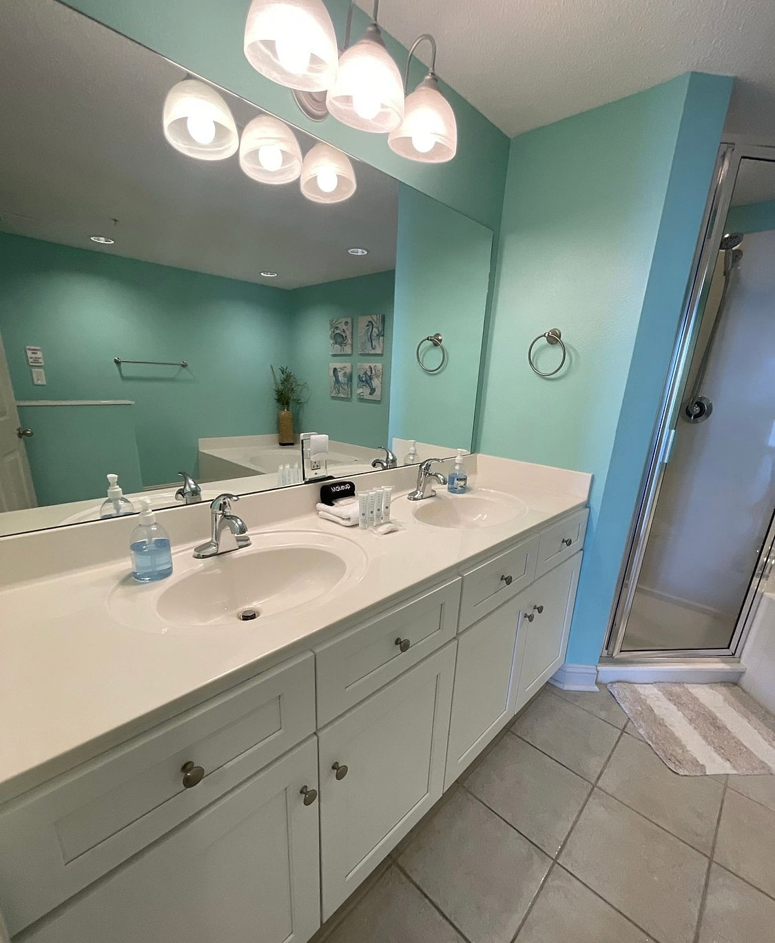 Master bath 