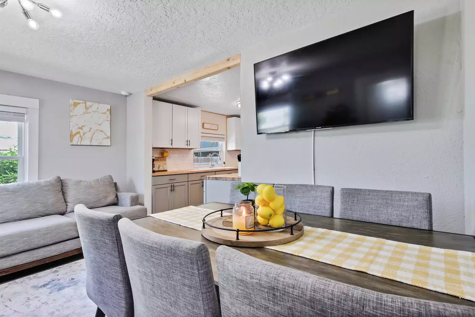 The Cozy Contemporary Cottage Home in Nampa Idaho - Nampa