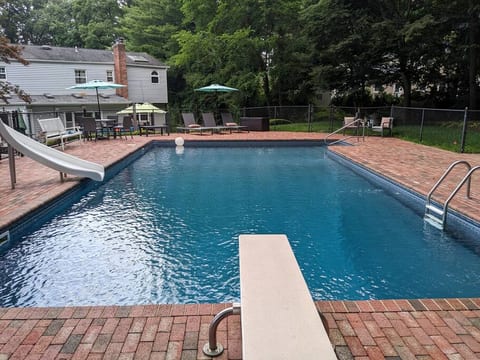 Large Family Home in Dix Hills