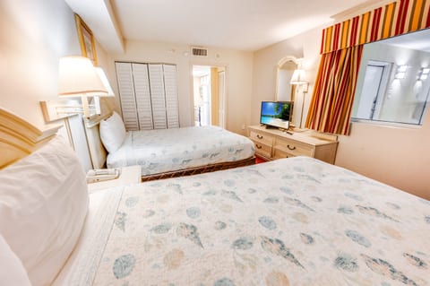 Stunning Bedroom ✨ Beautifully Decorated 🛏️💫