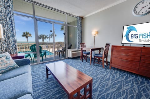 Dunes Village 112 - Oceanfront Studio