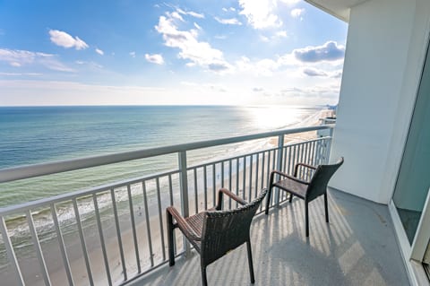 Oceans One 2106 - 2 Bedroom