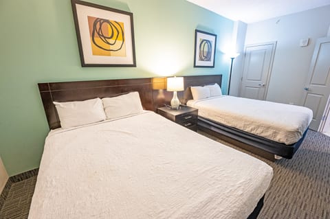 Oceans One 2106 - 2 Bedroom
