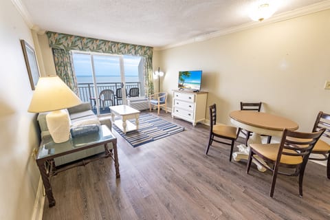 Large Living Area with Views of the Ocean, Beautifully Decorated