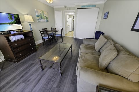 Sandy Beach 714 - 1 Bedroom