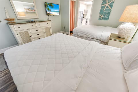 Sandy Beach 715 - 1 Bedroom