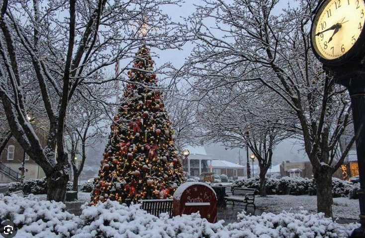 Christmas season in the quaint town of Ellijay