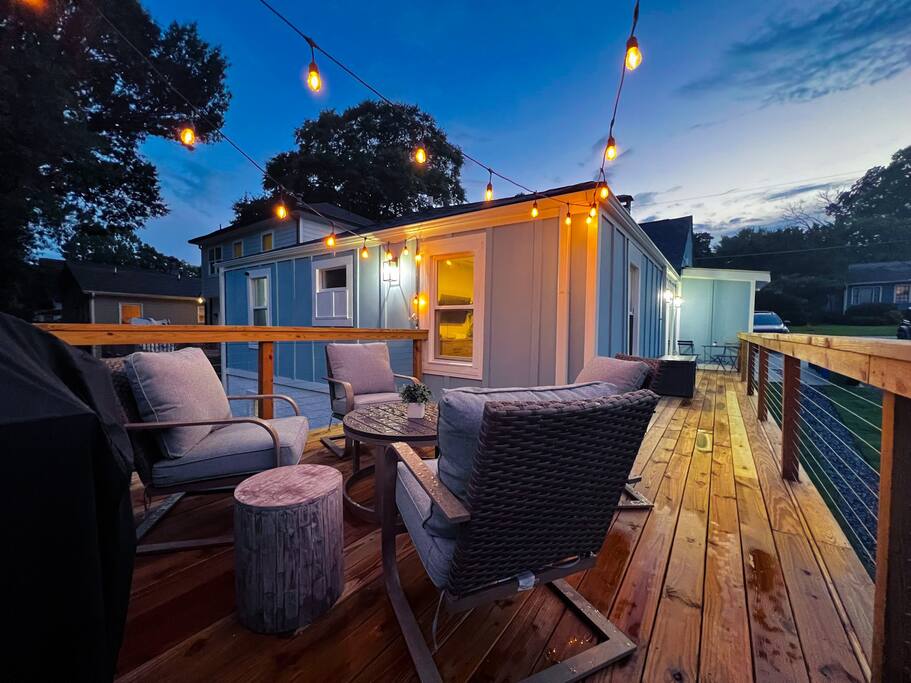 The back deck comes alive at night. Perfect for enjoying that great ATL weather.