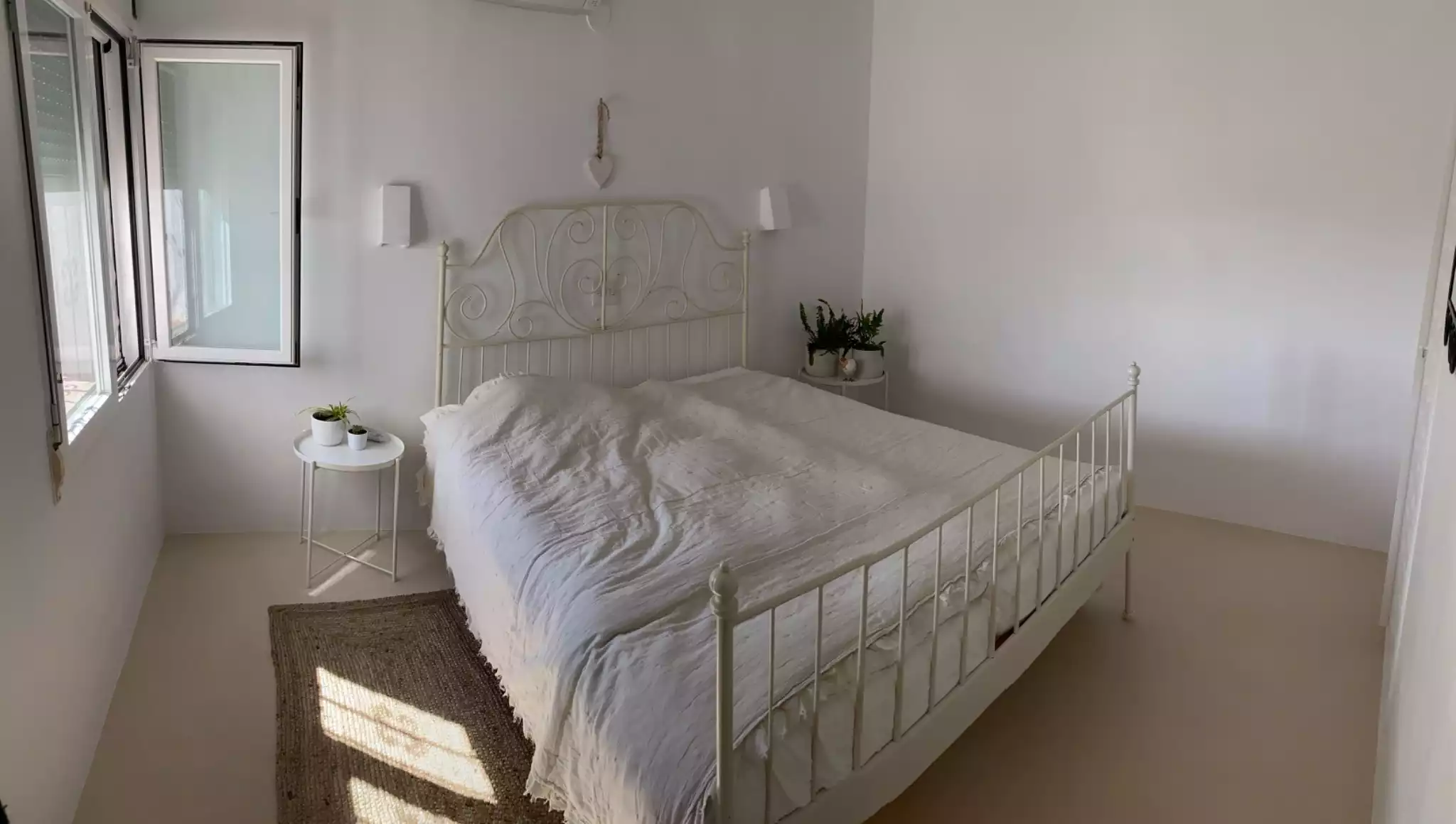 Top Floor second bedroom